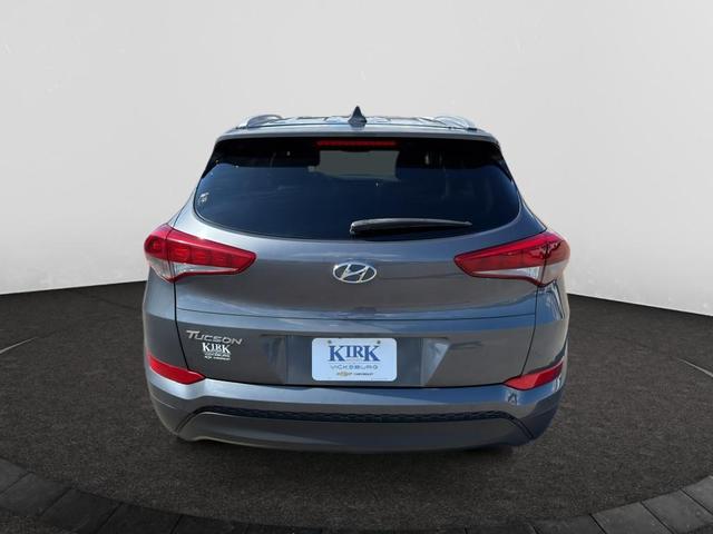 Photo of 2018 Coliseum Gray Hyundai TUCSON