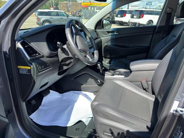 Photo of 2018 Coliseum Gray Hyundai TUCSON