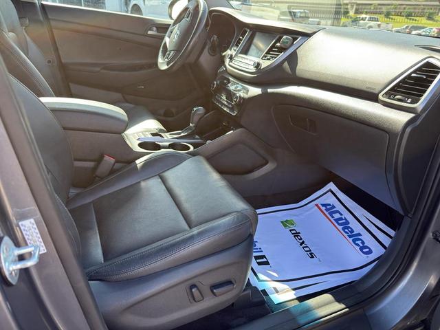Photo of 2018 Coliseum Gray Hyundai TUCSON