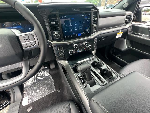 Photo of 2025 Agate Black Metallic Ford F-150