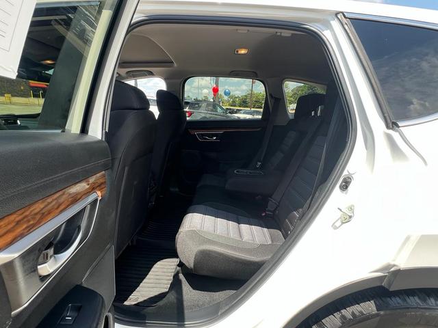 Photo of 2022 Platinum White Pearl Honda CR-V