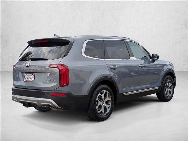 Photo of 2020 Everlasting Silver Kia Telluride