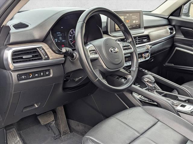 Photo of 2020 Everlasting Silver Kia Telluride