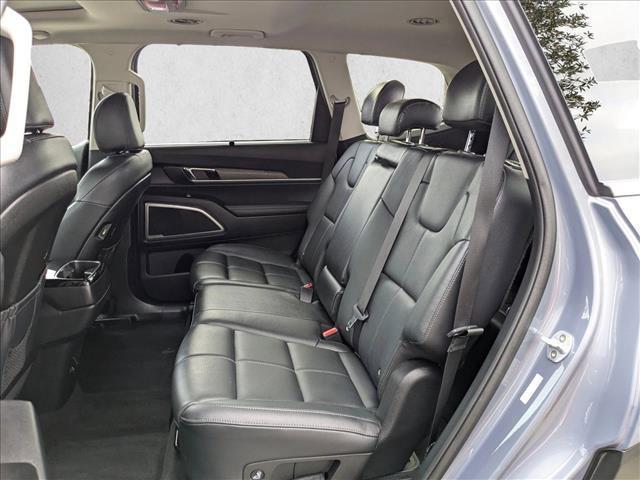 Photo of 2020 Everlasting Silver Kia Telluride