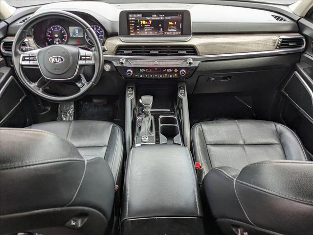 Photo of 2020 Everlasting Silver Kia Telluride
