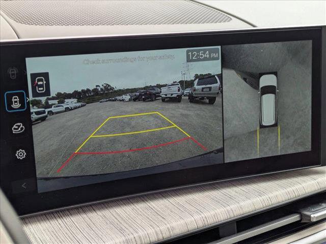 Photo of 2025 Phantom Black Hyundai SANTA FE HEV