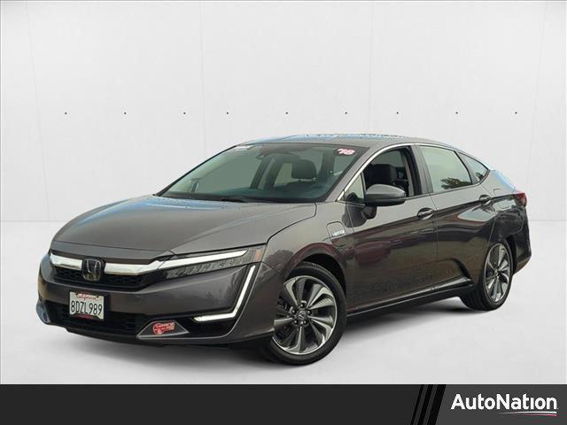 Photo of 2018 Modern Steel Metal Honda Clarity Plug-In Hybrid