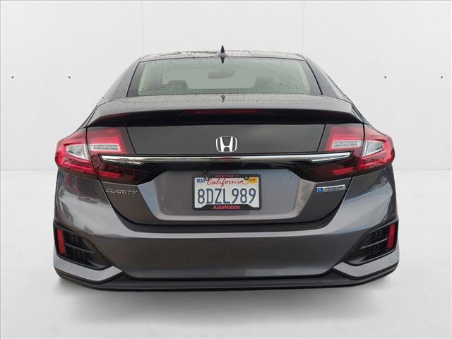 Photo of 2018 Modern Steel Metal Honda Clarity Plug-In Hybrid
