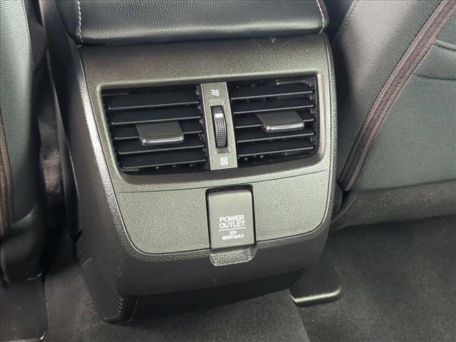 Photo of 2018 Modern Steel Metal Honda Clarity Plug-In Hybrid