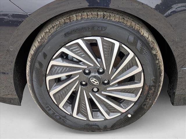 Photo of 2025 Carbon Blue Hyundai SONATA Hybrid