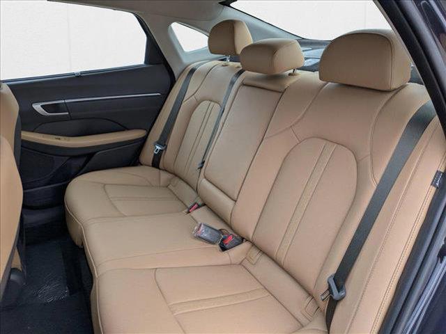 Photo of 2025 Carbon Blue Hyundai SONATA Hybrid