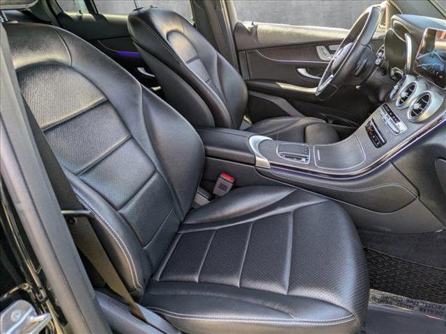 Photo of 2020 Black Mercedes-Benz GLC 300