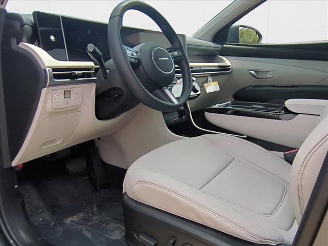 Photo of 2025 Ecotronic Gray Matte Hyundai TUCSON