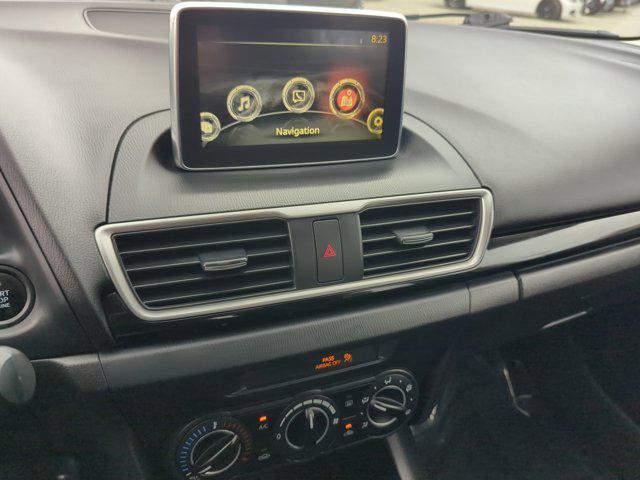 Photo of 2016 Meteor Gray Mica Mazda Mazda3
