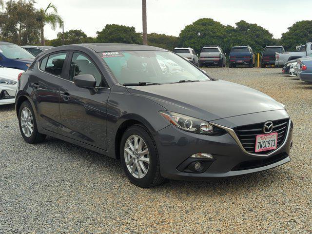 Photo of 2016 Meteor Gray Mica Mazda Mazda3