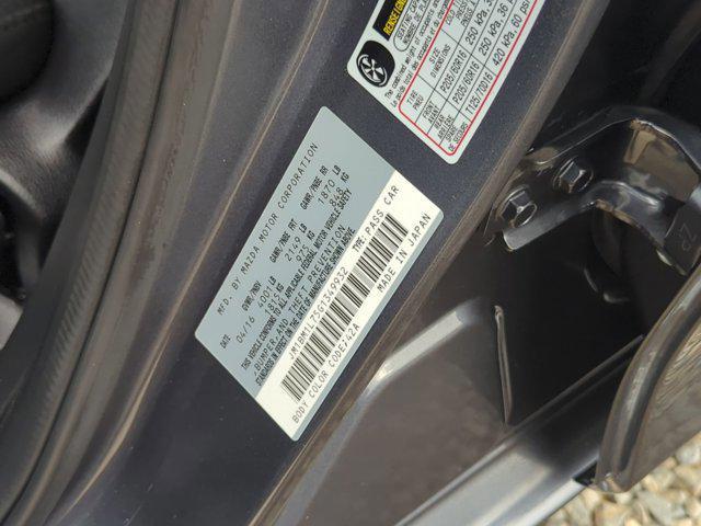 Photo of 2016 Meteor Gray Mica Mazda Mazda3