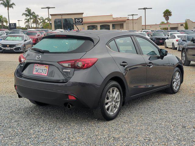 Photo of 2016 Meteor Gray Mica Mazda Mazda3