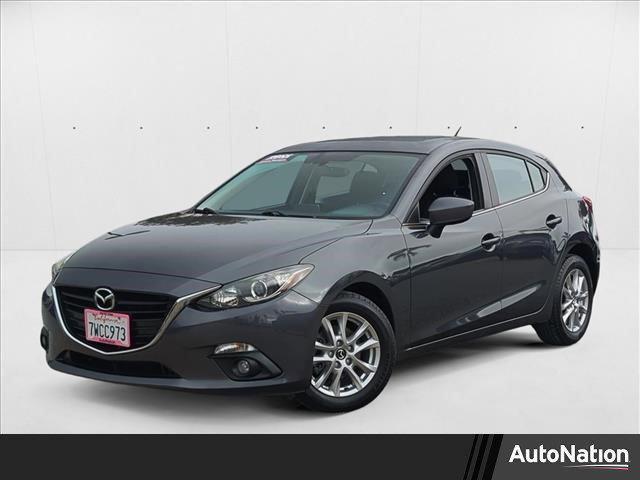 Photo of 2016 Meteor Gray Mica Mazda Mazda3