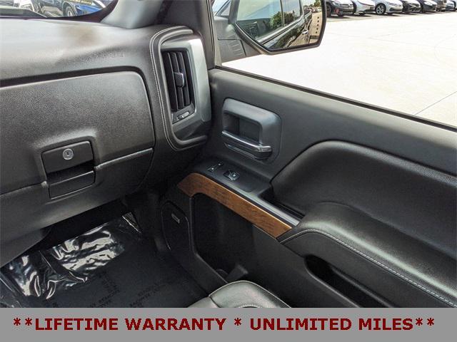 Photo of 2018 Black Chevrolet Silverado 1500