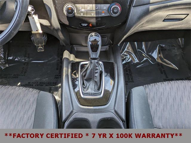 Photo of 2020 Brilliant Silver Metallic Nissan Rogue