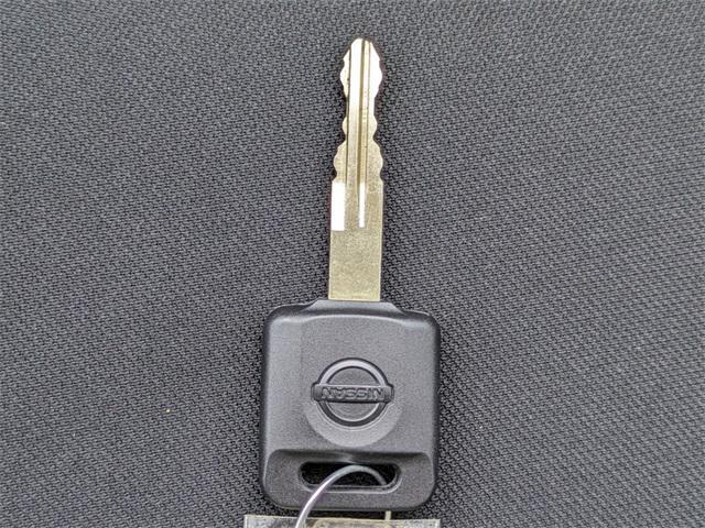 Photo of 2025 Gun Metallic Nissan Versa