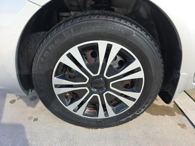 Photo of 2013 Silver Nissan Versa