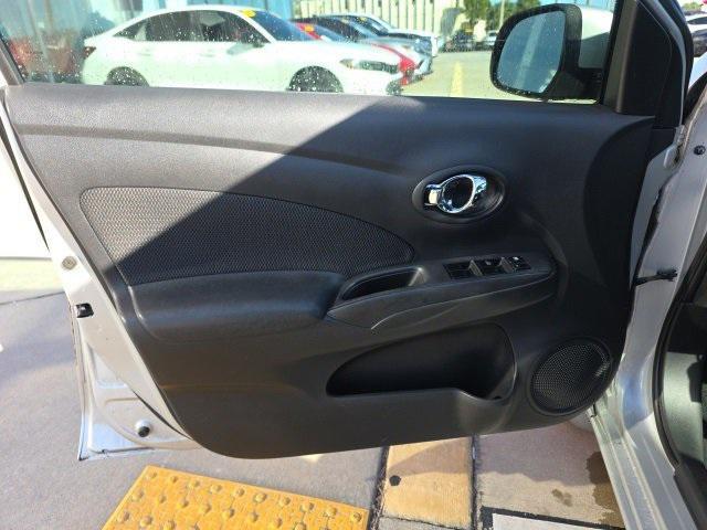 Photo of 2013 Silver Nissan Versa