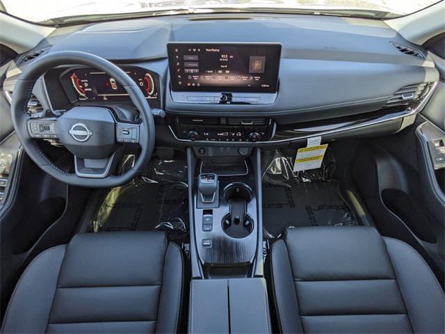 Photo of 2025 Boulder Gray Pearl/Super Black Nissan Rogue