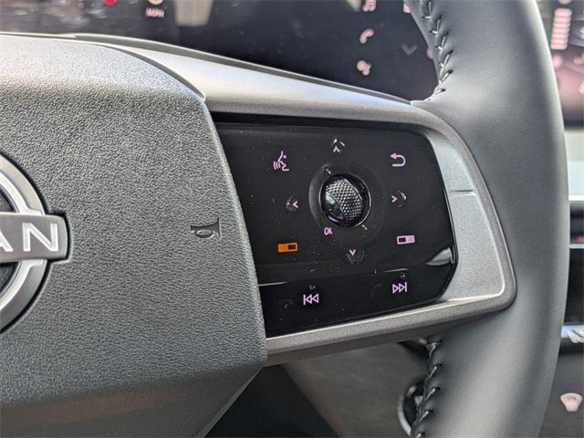 Photo of 2025 Super Black Nissan Murano