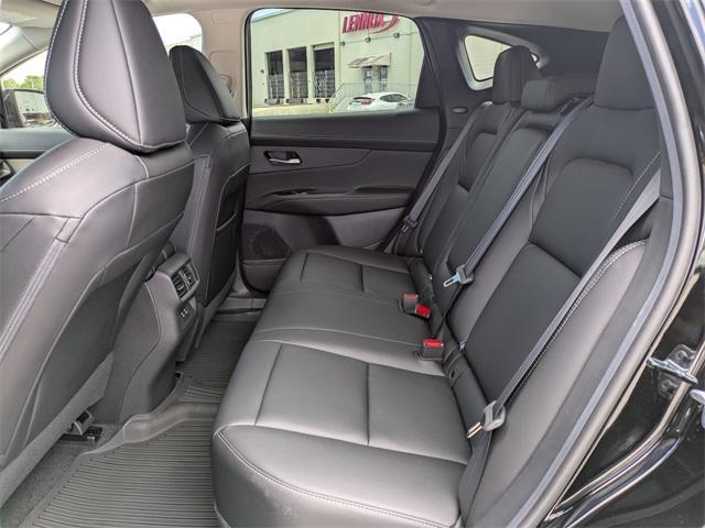 Photo of 2025 Super Black Nissan Murano