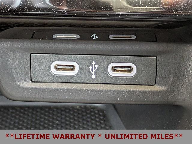 Photo of 2024 Platinum Gray Metallic Volkswagen Jetta