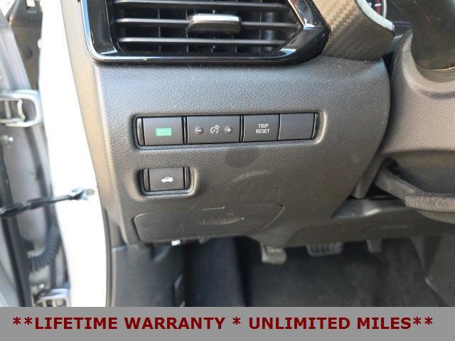 Photo of 2023 Brilliant Silver Metallic Nissan Sentra