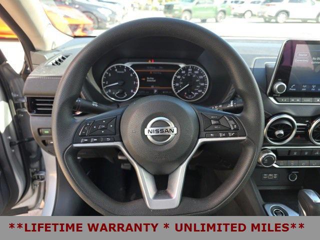 Photo of 2023 Brilliant Silver Metallic Nissan Sentra