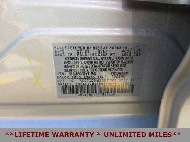 Photo of 2023 Brilliant Silver Metallic Nissan Sentra