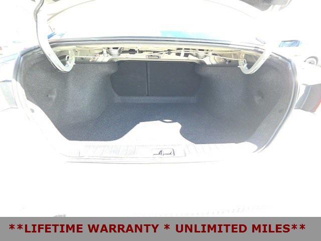 Photo of 2023 Brilliant Silver Metallic Nissan Sentra