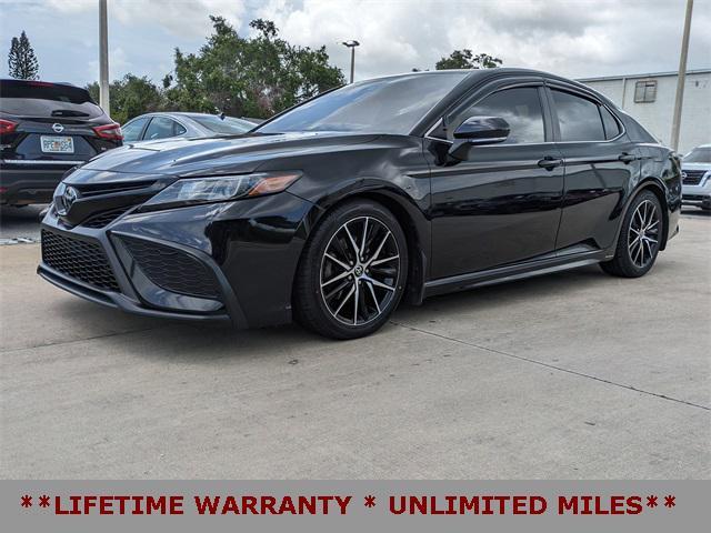 Photo of 2022 Midnight Black Toyota Camry