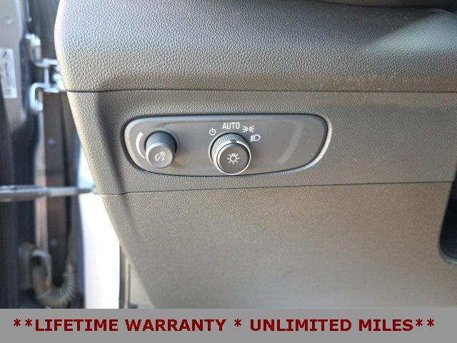 Photo of 2022 Satin Steel Metallic Buick Envision