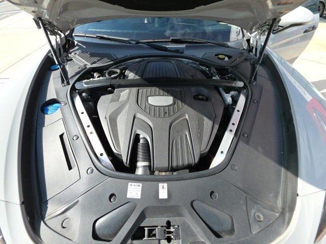 Photo of 2018 Gray Porsche Panamera