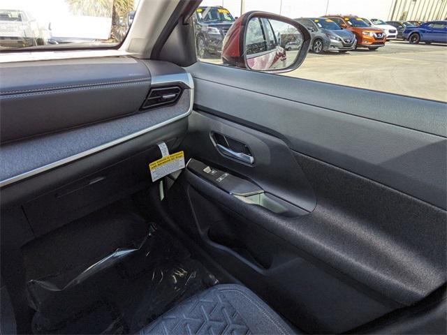 Photo of 2025 Scarlet Ember Tintcoat Nissan Kicks