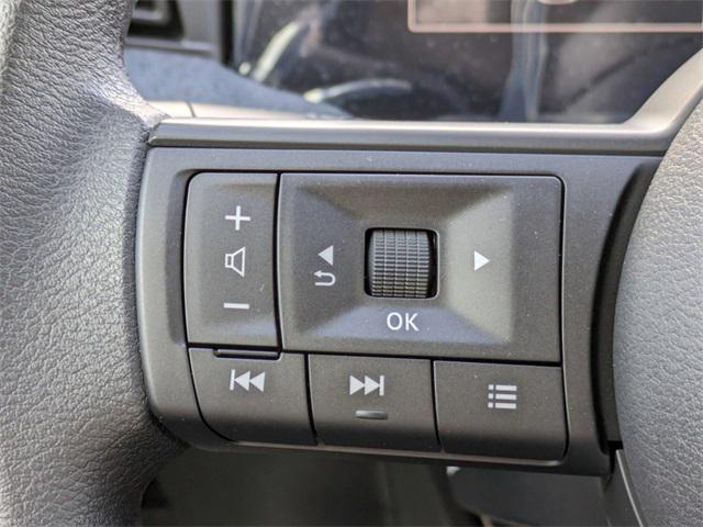 Photo of 2025 Scarlet Ember Tintcoat Nissan Kicks