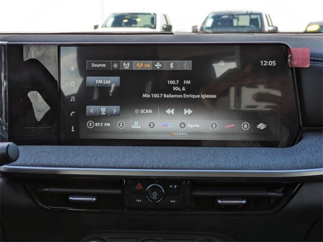 Photo of 2025 Scarlet Ember Tintcoat Nissan Kicks