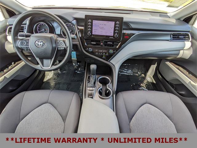 Photo of 2023 Gray Toyota Camry