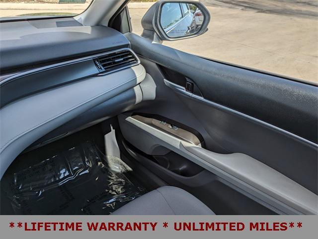 Photo of 2023 Gray Toyota Camry