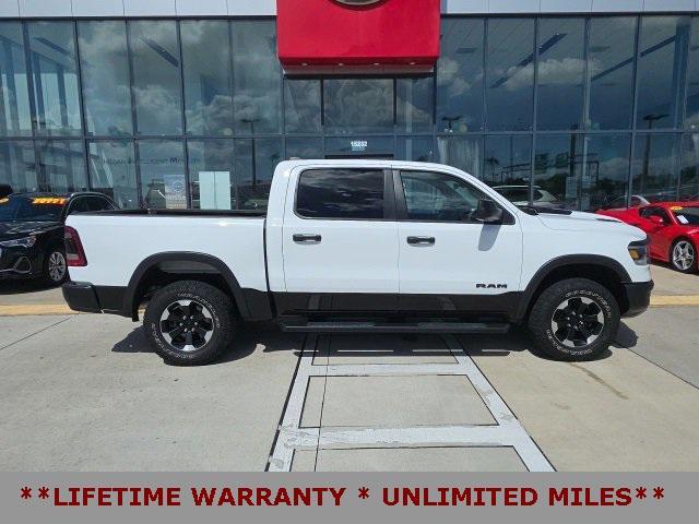 Photo of 2022 Bright White Clearcoat RAM 1500
