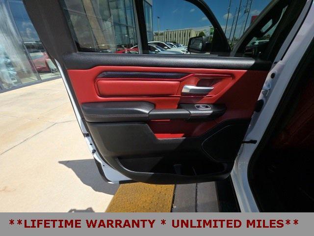 Photo of 2022 Bright White Clearcoat RAM 1500