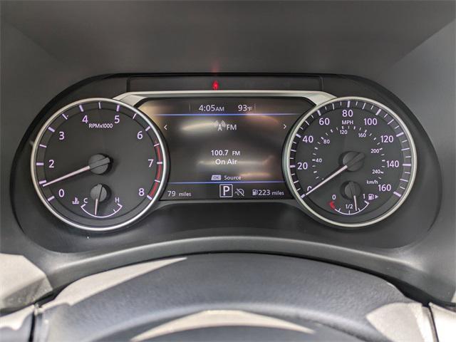 Photo of 2025 Super Black Nissan Sentra