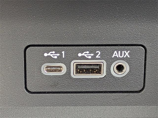 Photo of 2025 Super Black Nissan Sentra