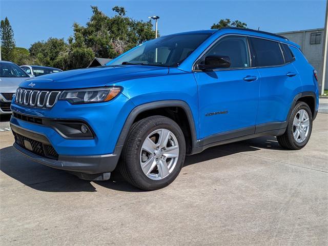 Photo of 2022 Laser Blue Pearlcoat Jeep Compass