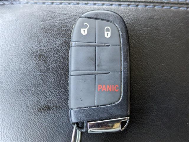 Photo of 2022 Laser Blue Pearlcoat Jeep Compass