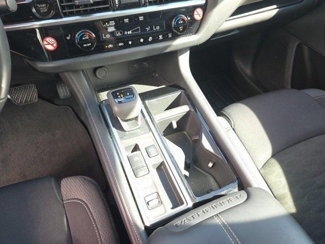 Photo of 2025 Gun Metallic Nissan Pathfinder
